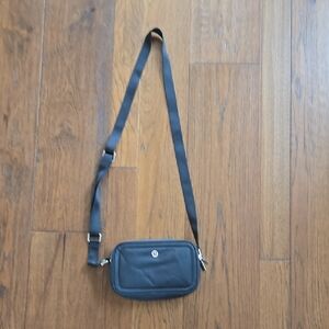 Lululemon Camera Black Crossbody Bag